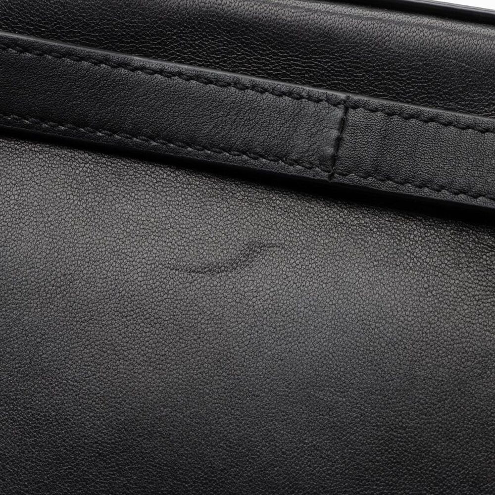 Saint Laurent Matalasse Calfskin Monogram Vicky Belt Bag - Picture 11 of 15